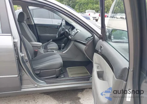 2009 Hyundai Sonata Gls z USA, uszkodzony, nr VIN 5NPET46C19H471581